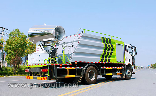 霧炮機設備的微米級霧粒有哪些優勢？