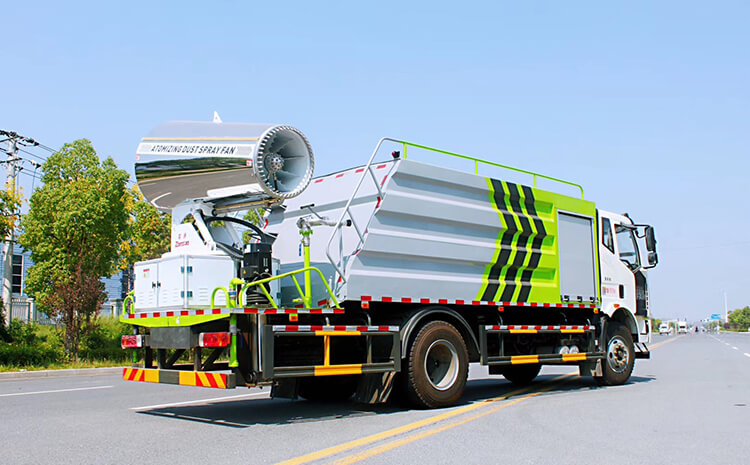 環保除塵霧炮機